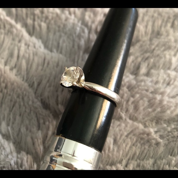 Diamond Nexus Tiffany-Style Solitaire Engagement Ring - Picture 7 of 8